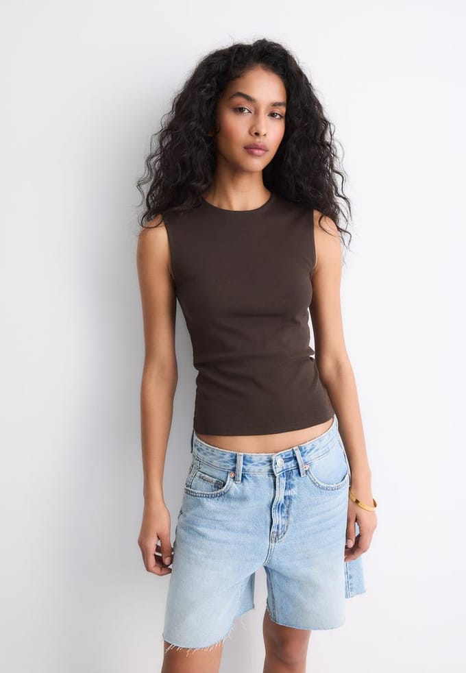 Stradivarius Basic mouwloos T-shirt  Bruin XS