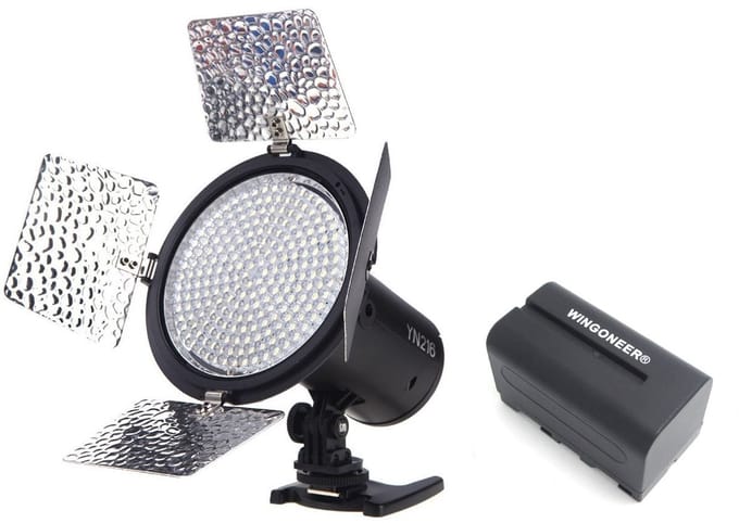 Dailygoody - Pro LED Videolamp - Kleurtemperatuur 3200K-5500K - Ideaal voor Videoproducties - Compact formaat - Inclusief ba...