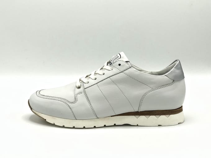 Maruti - Hugo Nappa Leather (White) - 41