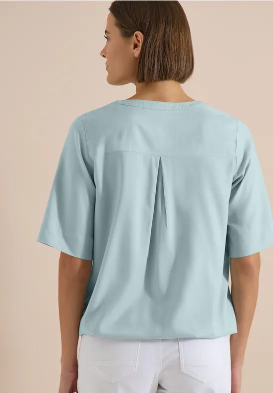 Blouse met korte mouwen en gespleten hals
