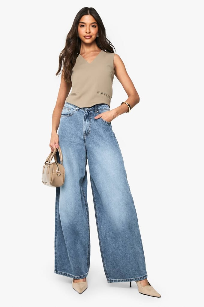 boohoo Dames Geweven gebogen zoom crop top | Mocha | Maat: 8