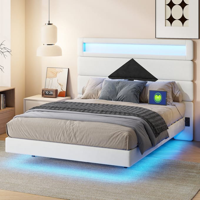 Zwevend Bed 140x190 met LED & USB – Velvet Bed met Ruit Design