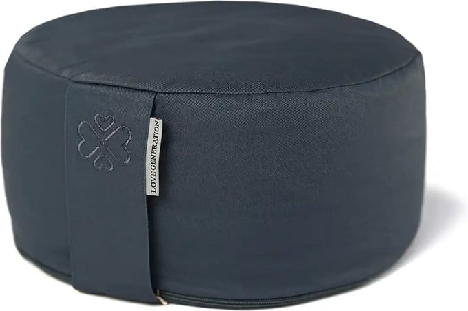 Love Generation - Meditatiekussen - Rond - Donker Blauw