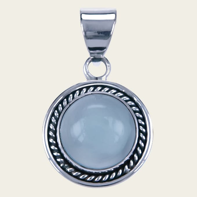 Zilveren Chalcedoon aqua edelsteen rond met kabelrand kettinghanger