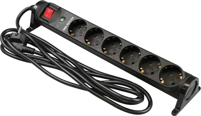 Vb 61058 Draai Tafelcontactdoos 6-Voudig 3X1,5 3M + Schakelaar Monteerbaar