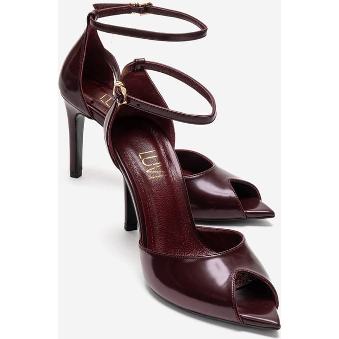 Dona Stiletto Pump
