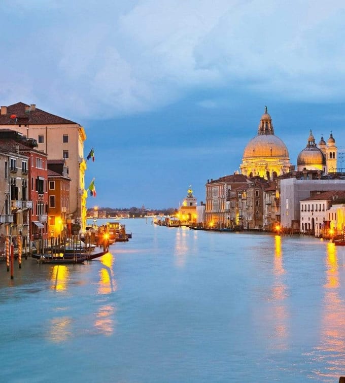 Fotobehang - Grand Canal 225x250cm - Vliesbehang