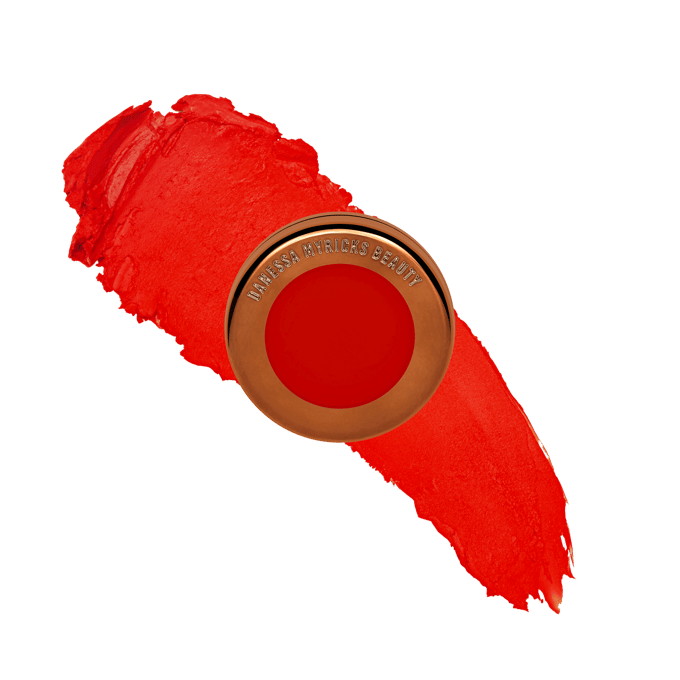 Danessa Myricks Beauty - Yummy Skin Blurring Balm Powder Flushed - Blush voor wangen en lippen 6 g - Red Velvet
