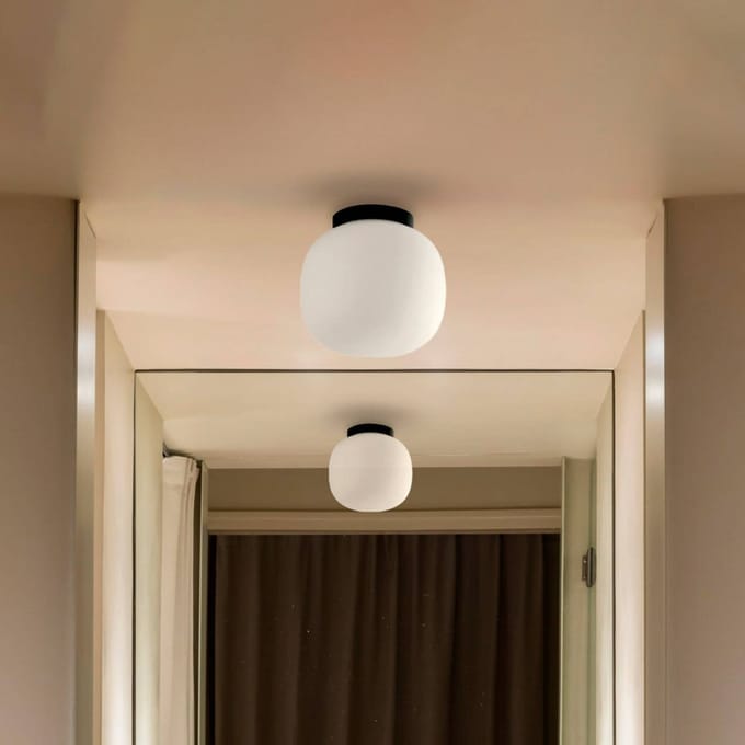 FARO BARCELONA Badkamer plafondlamp Amelia, zwart/opaal, glas, Ø 21,5 cm
