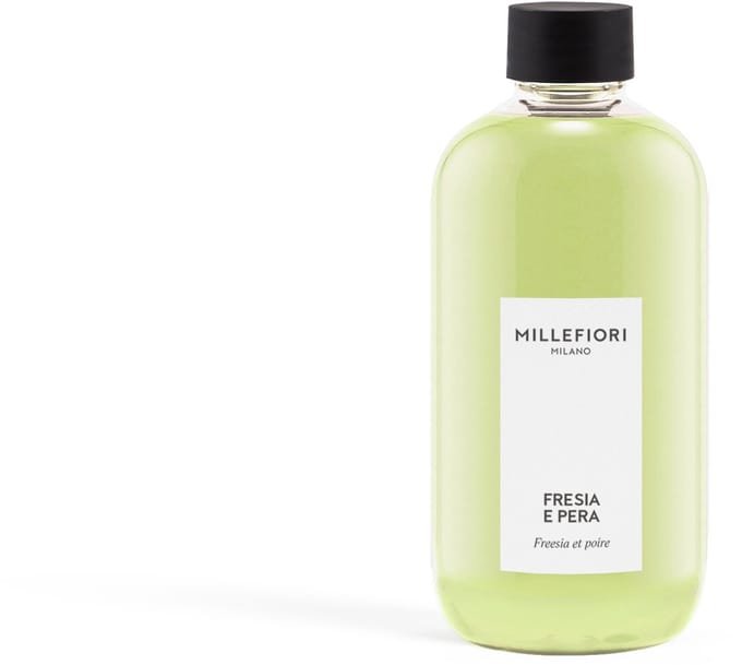Millefiori Milano - Navulling voor Geurstokjes 250 ml - Fresia e Pera - 4-5 maanden