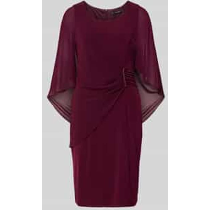 Getailleerde cocktailjurk met strass-steentjes