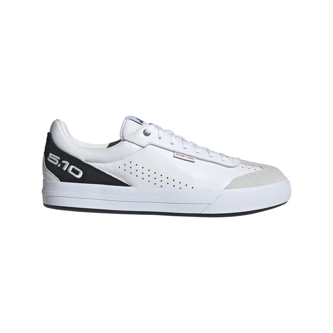 Schoenen adidas Sleuth DLX 2