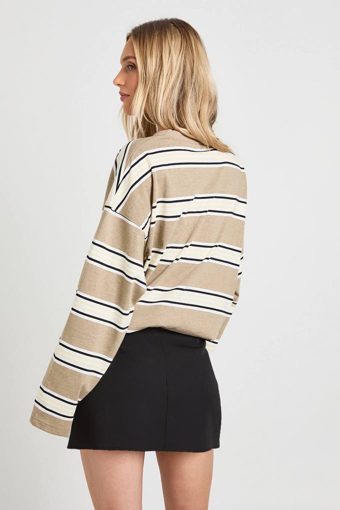 boohoo Dames Petite Geweven Wikkel Mini Rok | Black | Maat: 8