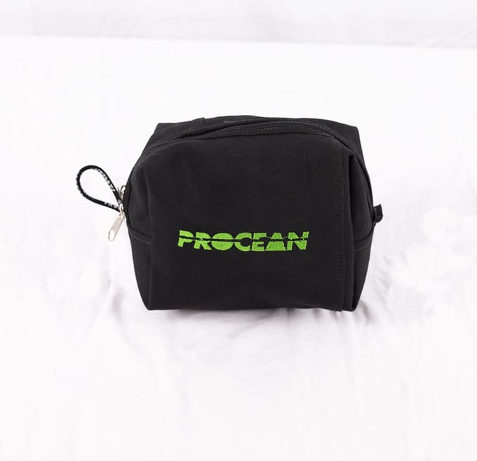 Recycle accessoires tasje | Procean | zwart met recycle logo
