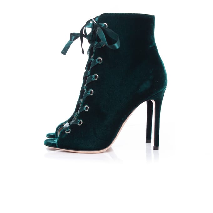 Giuseppe Zanotti Groene fluwelen enkellaarsjes.