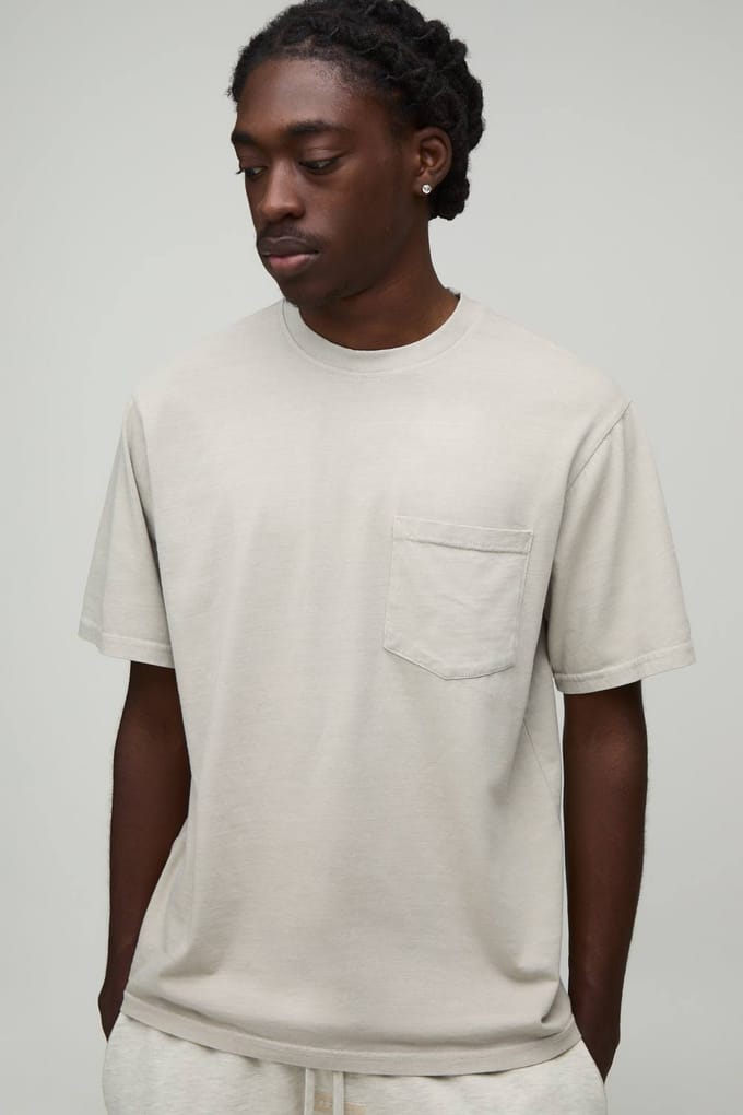 Essentieel Gewassen Regular Fit T-shirt Met Borstzak | Stone | Size Medium