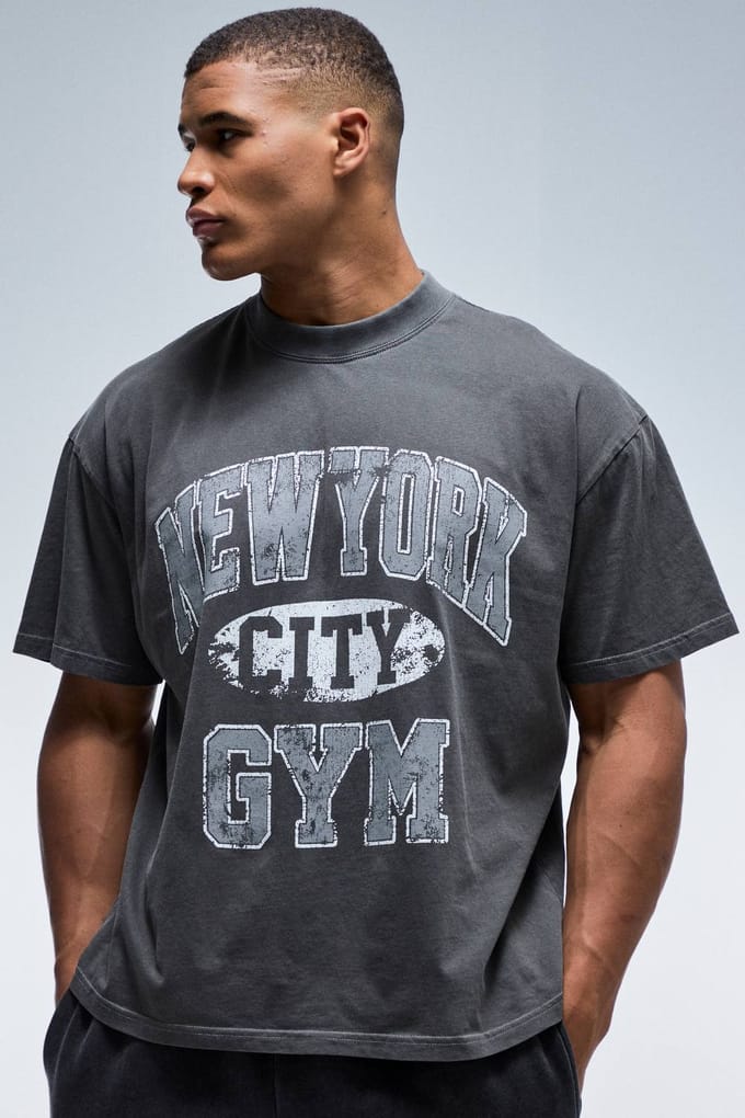 Active New York City Gym Gewassen Oversized Verlengde Hals T-shirt | Black | Size Medium