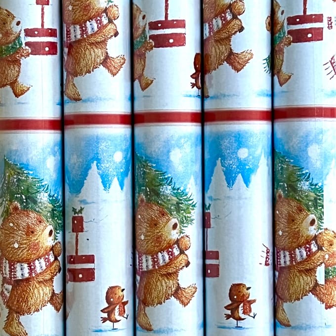 Benza - Kerst Cadeaupapier met Beertjes – 5 Rollen van 70 x 200 cm – Kerst Inpakpapier – Lichtblauw met Winterdessin