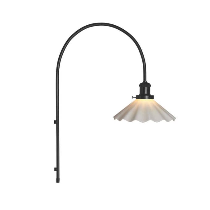 PR Home wandlamp August, opaal, gegolfd glas, Ø 25 cm