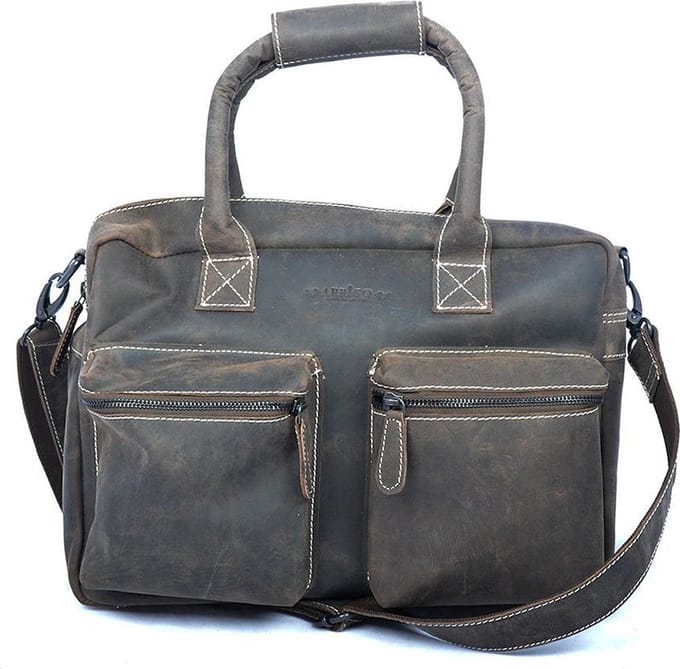 Westernbag Van Donkerbruin Buffelleer, Deze Ruime Handtas Heeft Een Verstelbare Schouderband