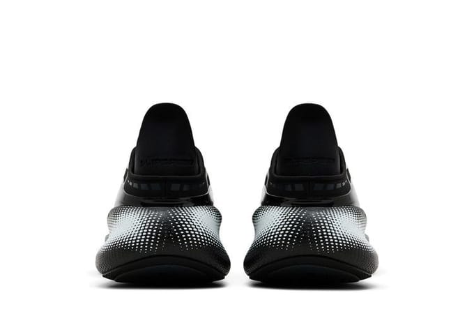 Under Armour ECHO Noir Blanc 38 black