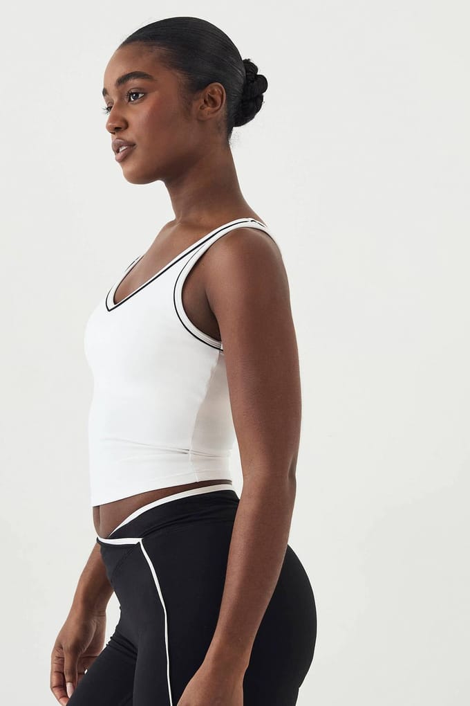 Dames DSGN Studio Ultra Sculpt Vest Top met Biesdetail en Padding | Wit | Maat: XL