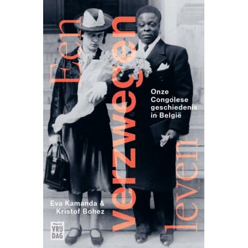 Een Verzwegen Leven - Eva Kamanda
