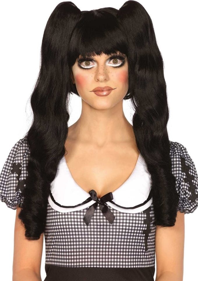Dolly bob wig with clips