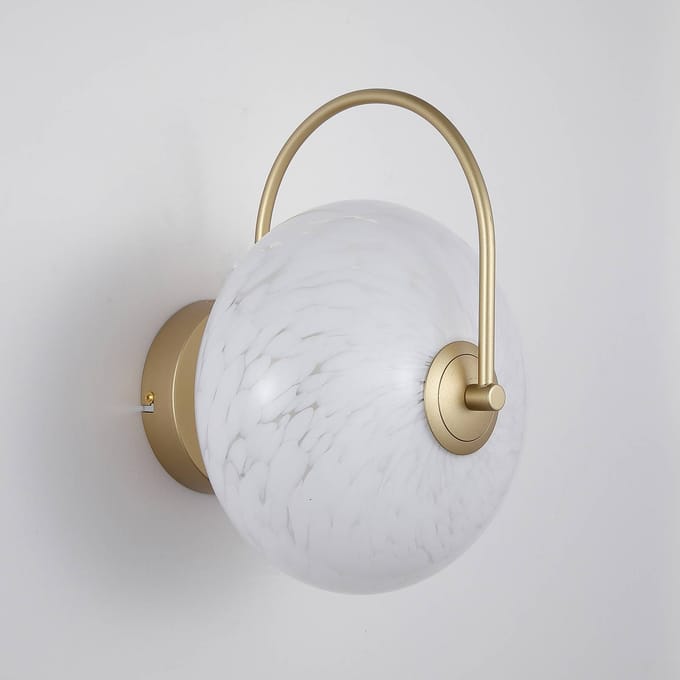 Searchlight LED wandlamp Confetti, goudkleurig/wit, breedte 25 cm, glas