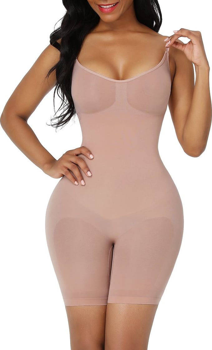 Sculpting Bodysuit Shapewear - Seamless - Mid Thigh - nude - M/L