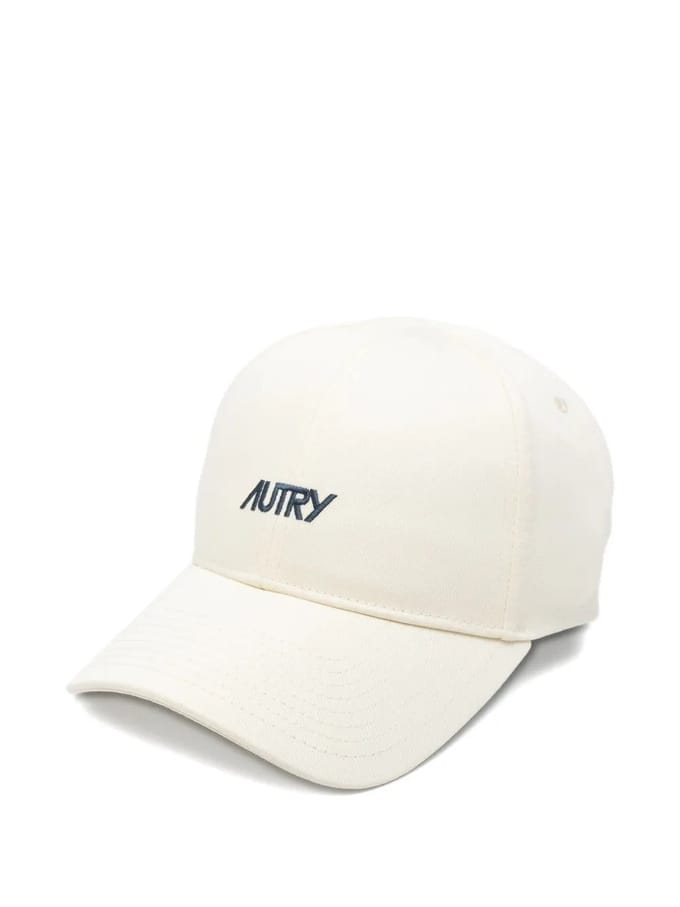 hoed Autry