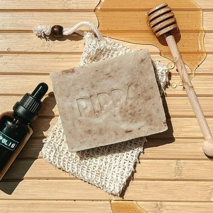 Zeep Edix Saddles Pippa Honey & Propolis