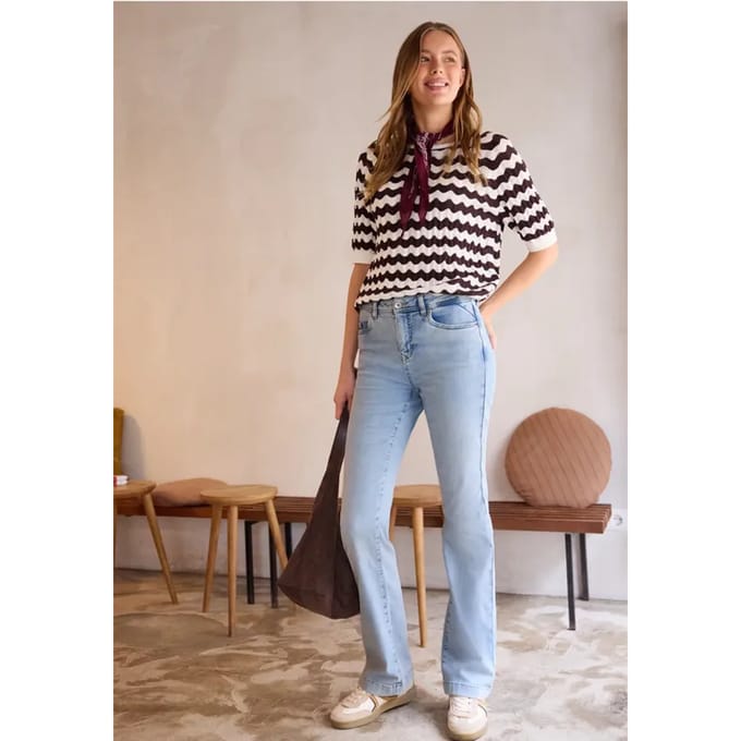 Bootcut jeans