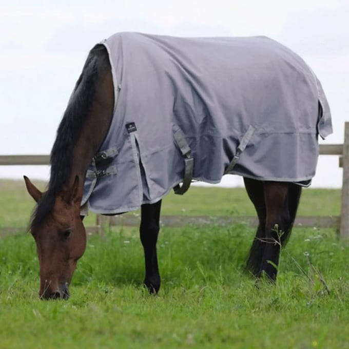 Outdoor paardendeken Equithème Tyrex 1200D 50g
