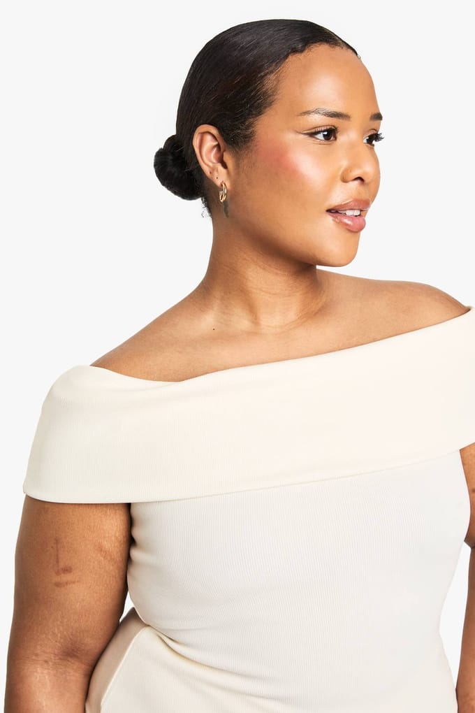 boohoo Dames Plusmaat Bardot-top | Ecru | Maat: 44