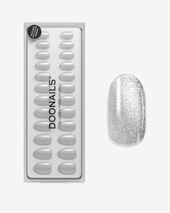 Doonails - Soft Gel Press Ons - Grey Cat Eye Medium Round
