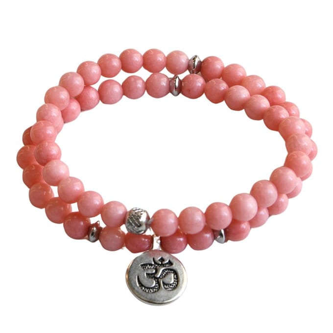 Marama - wikkelarmband Ohm Sunstone - edelstenen roze - damesarmband - elastisch - Ohm-teken