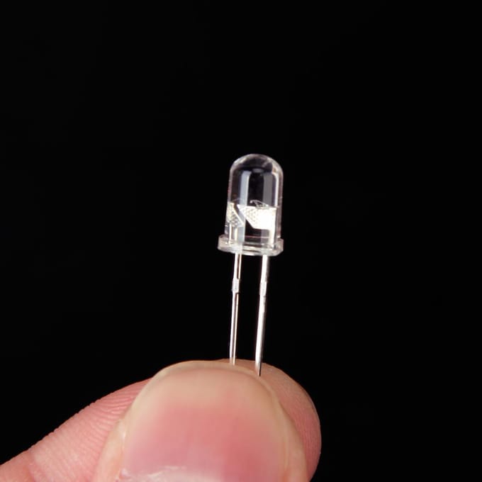 50 diodes électroluminescentes LED RVB de 5 mm.