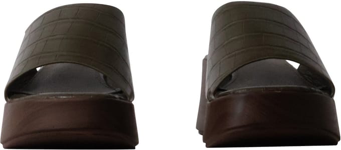 Sandalen met sleehak om aan te trekken