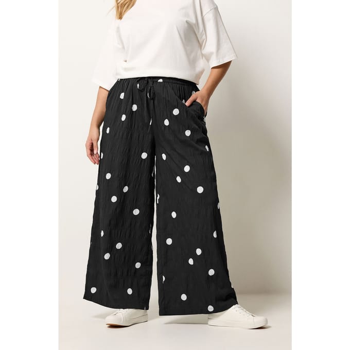 Yours Zwarte Broek Met Wijde Pijpen En Stippen Size 48