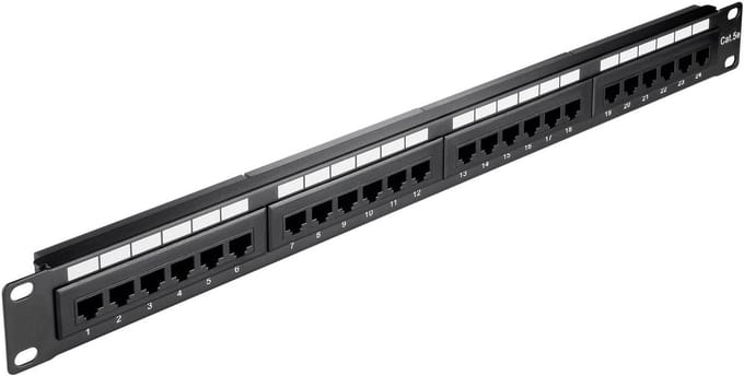 Goobay CAT 5e patchpaneel, 24 RJ45-poorten, 19 inch (48,3 cm) 1U, UTP onafgeschermd, IDC-montage, zwart