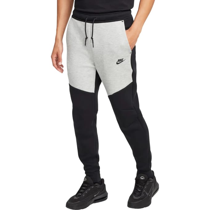 Jogging Nike Tech