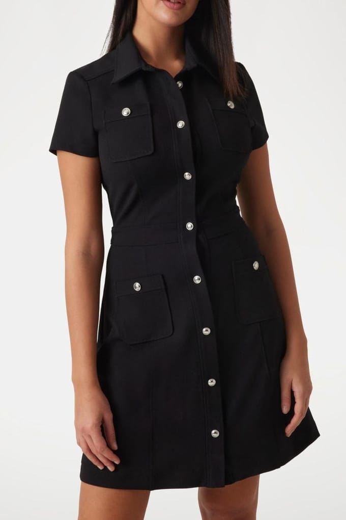 GUESS  Eco Es Ss Elora Pockets Jet Black A996 Größe: S | Blusenkleider Outlet | Damen | Schwarz