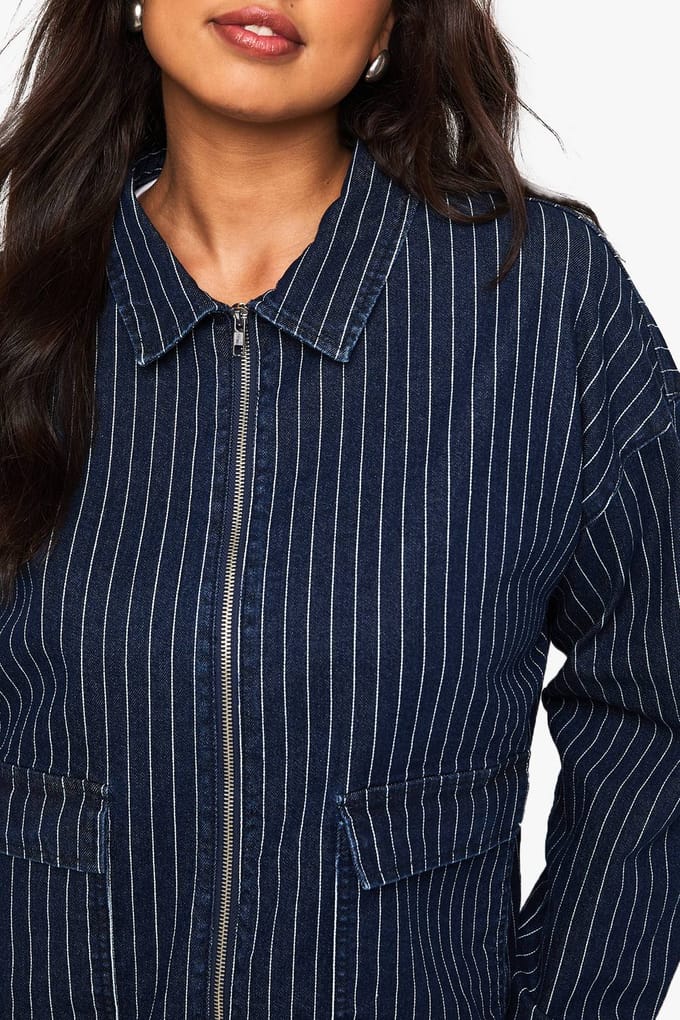 boohoo Dames Plus Stripe Denim Jas met kraag | Indigo | Maat: 50