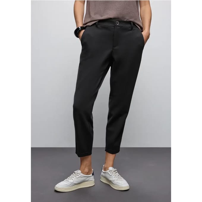 Chino met tapedetails