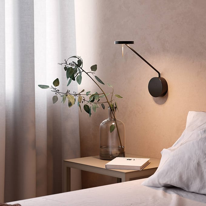 LEDS-C4 LED wandlamp Invisible Reader, 3000K, diepte 37,4 cm
