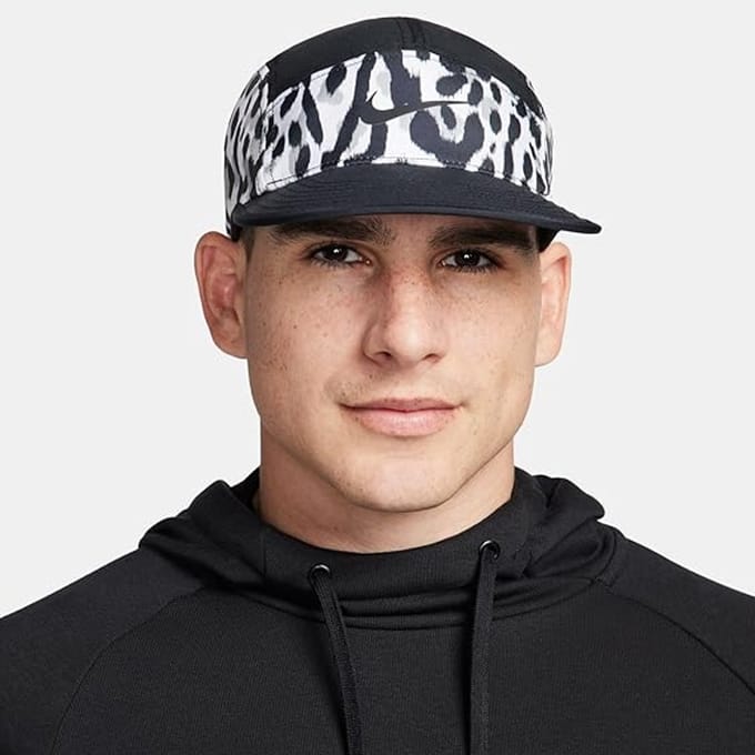 Nike Dri-FIT Fly ongestructureerde - Pet - Maat L/XL - Zwart/Flat Silver/Wit/Zwart / Zwart Zilver - Pet - Hardlopen - Unisex Pet