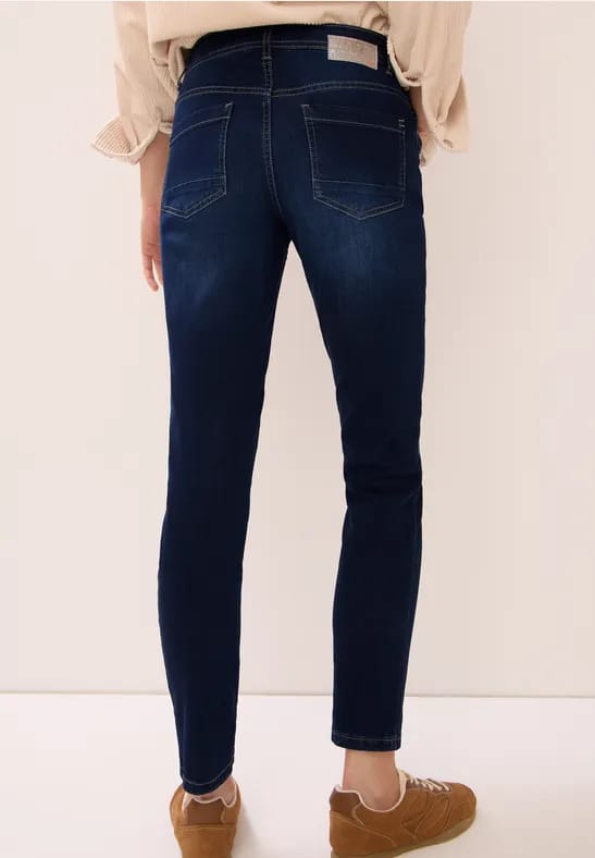 Slim Fit jeans