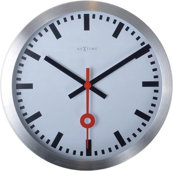 NeXtime Station – Wandklok – 35 cm – Geborsteld Aluminium – Wit