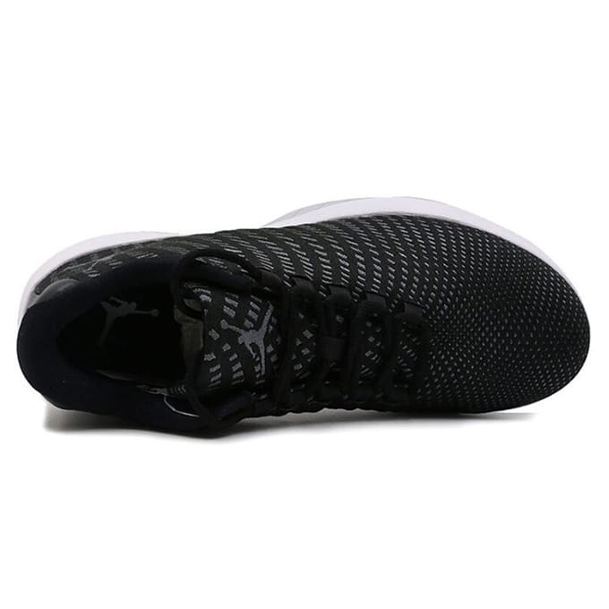 Jordan B. Fly Ronde Neus Comfortabele Stof Schokabsorberend Antislip Slijtvast Laag Uitgesneden Basketbalschoenen Heren sneaker Zwart 910209-011 42.5 black